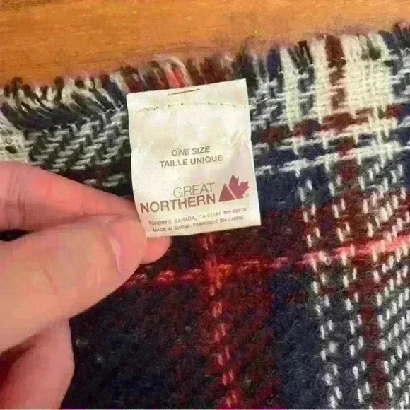 Scarf Great North Double Side Chunky Navy & Red Plaid Large Winter  Scarf. - Picture 8 of 13